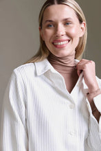Lade das Bild in den Galerie-Viewer, Cropped Cordjacke Mit Brusttasche
