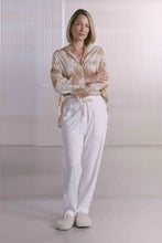 Lade das Bild in den Galerie-Viewer, Soft Hose Mit Inside-Out Elementen
