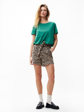 Lade das Bild in den Galerie-Viewer, Washed tuck in shirt n 2 Farben
