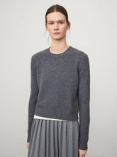 Lade das Bild in den Galerie-Viewer, Mable Sweater  - Cashmere - in 2 Farben