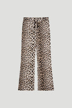 Lade das Bild in den Galerie-Viewer, Rosie Slit Pants Leo
