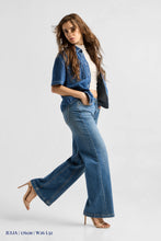 Lade das Bild in den Galerie-Viewer, TWEET Jeans Retro Flared Leg von DAWN