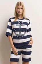 Lade das Bild in den Galerie-Viewer, Gestreifte Sweatshorts
