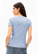 Lade das Bild in den Galerie-Viewer, KARDAA T-SHIRT AUS BIO-BAUMWOLL MIX in verschiedenen Farben