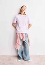 Lade das Bild in den Galerie-Viewer, TARJAA T-SHIRT PINK MIST