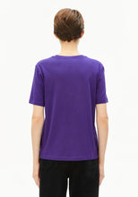 Lade das Bild in den Galerie-Viewer, LUALAA T-SHIRT IN 2 FARBEN
