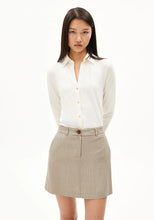 Lade das Bild in den Galerie-Viewer, NALAANNIA BLUSE