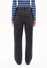 Lade das Bild in den Galerie-Viewer, HAAYI LOW WAIST BAGGY JEANS in 2 Farben