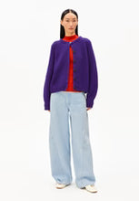 Lade das Bild in den Galerie-Viewer, SELMAA  Strickjacke aus Bio-Woll Mix in 2 Farben
