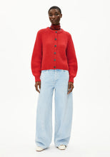 Lade das Bild in den Galerie-Viewer, SELMAA  Strickjacke aus Bio-Woll Mix
