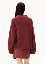 Lade das Bild in den Galerie-Viewer, ICONIC BLOUCLE KNIT SWEATER in 2 Farben