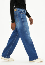 Lade das Bild in den Galerie-Viewer, HAAYI  Wide Jeans
