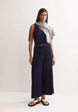 Lade das Bild in den Galerie-Viewer, CROPPED JERSEY-HOSE