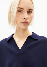 Lade das Bild in den Galerie-Viewer, Compact Polo Knit Sweater tinted navy