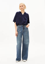Lade das Bild in den Galerie-Viewer, Compact Polo Knit Sweater tinted navy