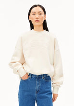 Lade das Bild in den Galerie-Viewer, Alizaa College Sweat undyed