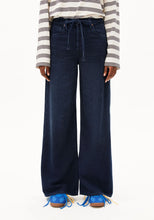 Lade das Bild in den Galerie-Viewer, ASTRAEAAS WIDE LEG JEANS in verschiedenen Waschungen