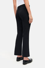 Lade das Bild in den Galerie-Viewer, Farah patched pocket black
