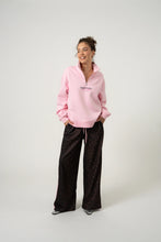 Lade das Bild in den Galerie-Viewer, Georgia Half-Zip Sweater Baby Rose
