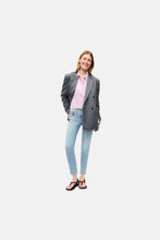 Lade das Bild in den Galerie-Viewer, Piper short  JEANS SLIM-FIT CROPPED