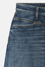 Lade das Bild in den Galerie-Viewer, Cambio Jeans Elin Barrel Leg
