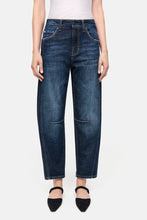 Lade das Bild in den Galerie-Viewer, Cambio Jeans ELIA

