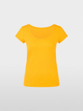 Lade das Bild in den Galerie-Viewer, Basicshirt aus Baumwollstretch in 2 Farben