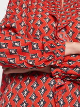 Lade das Bild in den Galerie-Viewer, Fließende Bluse &quot;Rethink Together&quot;
