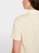 Lade das Bild in den Galerie-Viewer, Poloshirt mit Leomuster