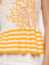 Lade das Bild in den Galerie-Viewer, Top mit Muschelmotiv Knitted in Germany