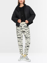 Lade das Bild in den Galerie-Viewer, Wattierte Steppjacke