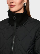 Lade das Bild in den Galerie-Viewer, Wattierte Steppjacke
