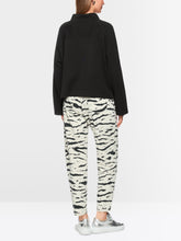 Lade das Bild in den Galerie-Viewer, Lockeres Sweatshirt