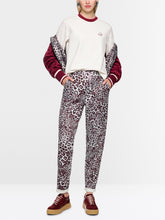 Lade das Bild in den Galerie-Viewer, Klassisches T-Shirt