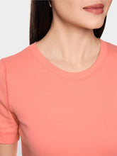 Lade das Bild in den Galerie-Viewer, Geripptes T-Shirt in 3 Farben