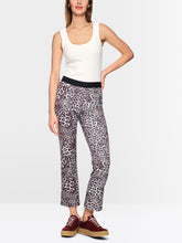 Lade das Bild in den Galerie-Viewer, Basic Top aus Baumwollstretch in 2 Farben