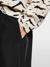 Lade das Bild in den Galerie-Viewer, Hose WUXI "Rethink Together"