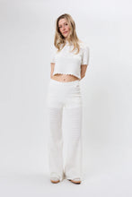 Lade das Bild in den Galerie-Viewer, Aurea Flared Knit Pants Off White