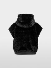 Lade das Bild in den Galerie-Viewer, Kuschelige Fake-Fur-Weste