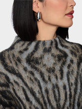 Lade das Bild in den Galerie-Viewer, Ozelot-Pullover Knitted in Germany