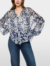 Lade das Bild in den Galerie-Viewer, Weite Bluse mit Animal Print