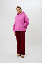 Lade das Bild in den Galerie-Viewer, BF Hoodie Nostalgia Heart Candy
