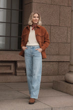 Lade das Bild in den Galerie-Viewer, BLINK Wide Barrel Jeans in 3 Farben
