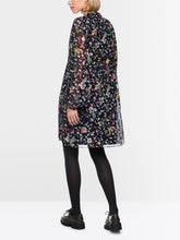 Lade das Bild in den Galerie-Viewer, Viskosekleid mit All-over-Print