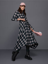 Lade das Bild in den Galerie-Viewer, Karo-Hemdkleid mit Bindegürtel