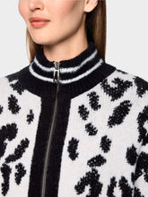 Lade das Bild in den Galerie-Viewer, Weicher Cardigan Knitted in Germany