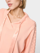 Lade das Bild in den Galerie-Viewer, Oversize-Sweatshirt mit Hotfix-Steinen