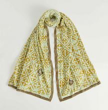 Lade das Bild in den Galerie-Viewer, STOLA  SCARF EYES OF MARRAKESH
