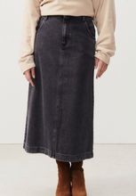 Lade das Bild in den Galerie-Viewer, JEANSROCK JOYBIRD IN 2 FARBEN

