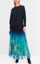 Lade das Bild in den Galerie-Viewer, Strick-Sweater &quot;Rethink Together&quot;
